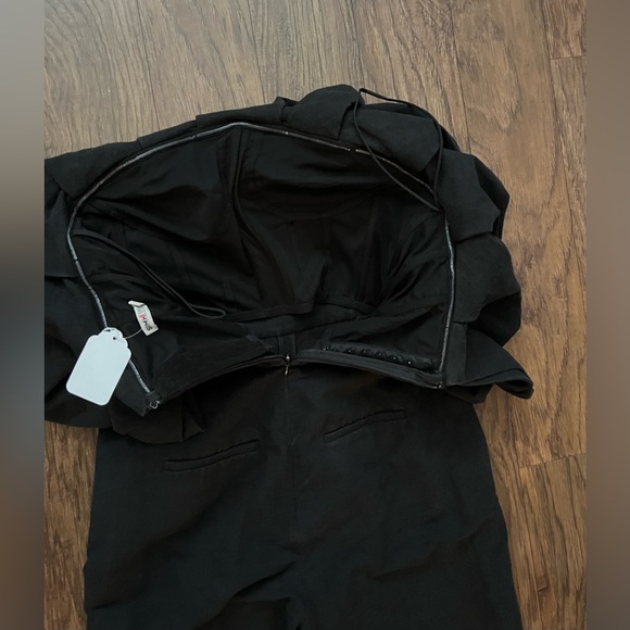 Simkhai Jumpsuit puff detail distressed black size 8 - Picture 9 of 16